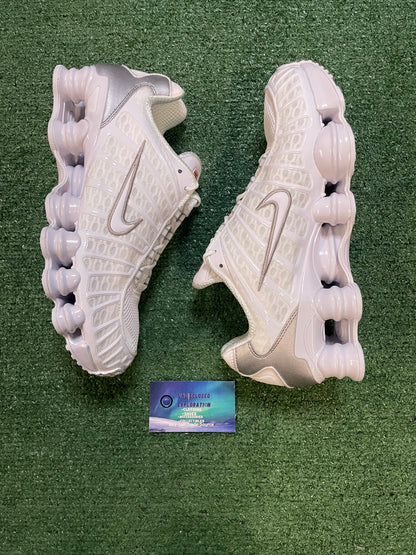 Nike Shox white metallic silver