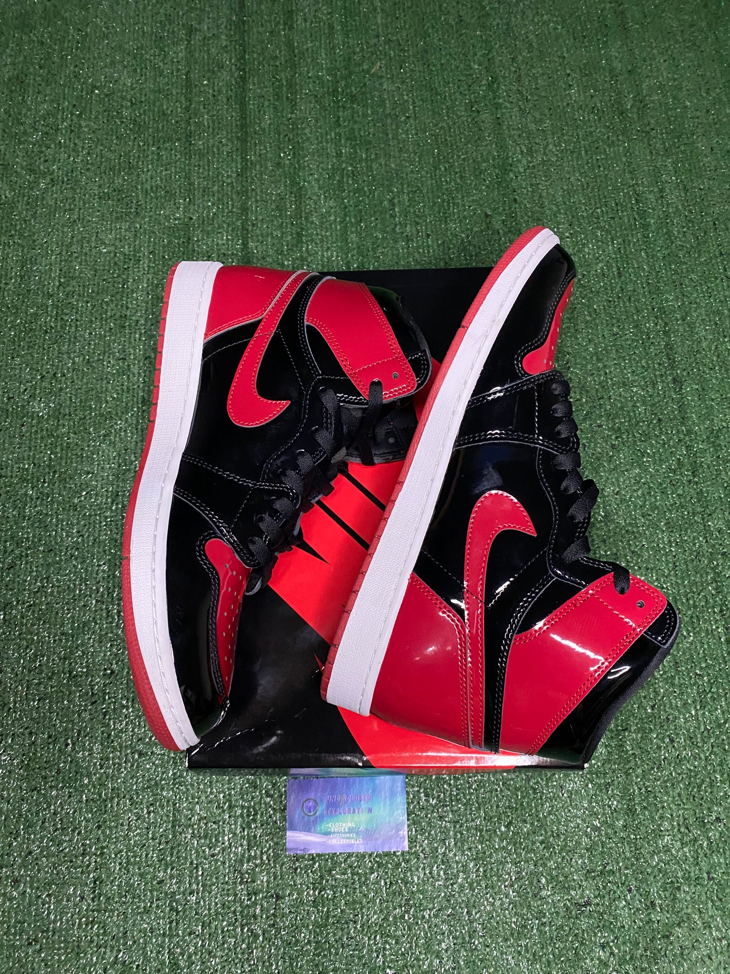 Jordan 1 patent bred size 11.5men/13women