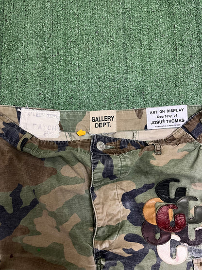 Gallery Dept G patch camouflage shorts