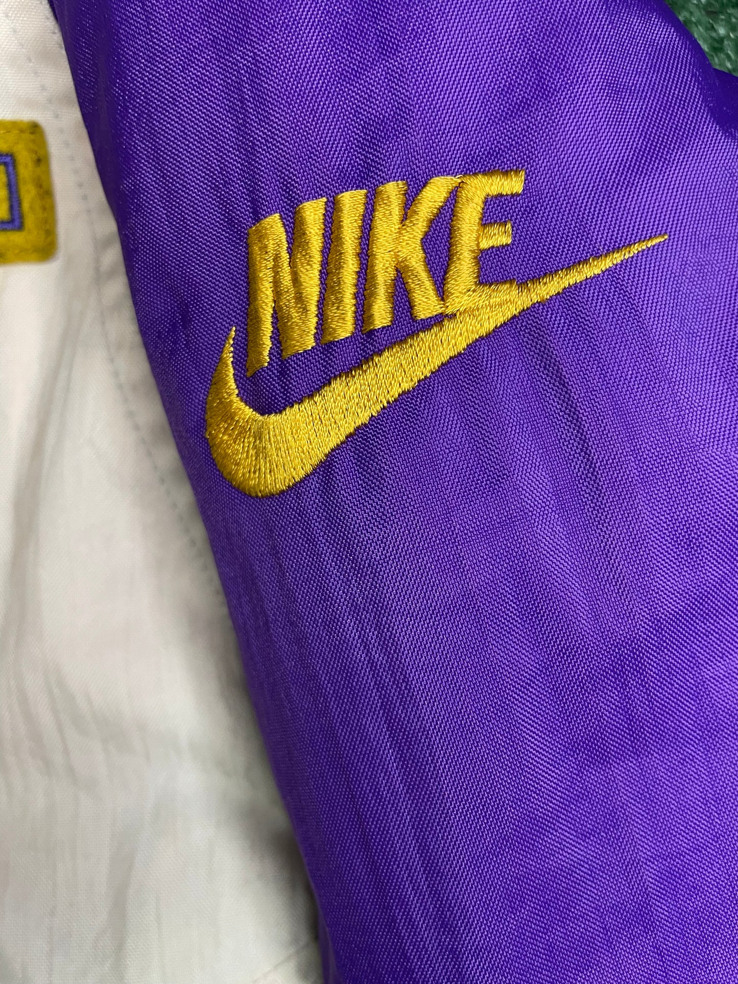 Vintage 1990s Nike UW university of Washington parka jacket