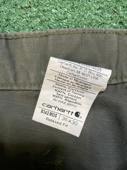 Carhartt olive cargo pants