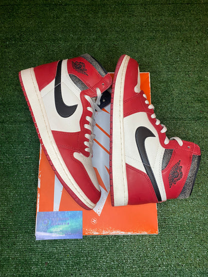 Jordan 1 Chicago lost and found size 10.5men/12women