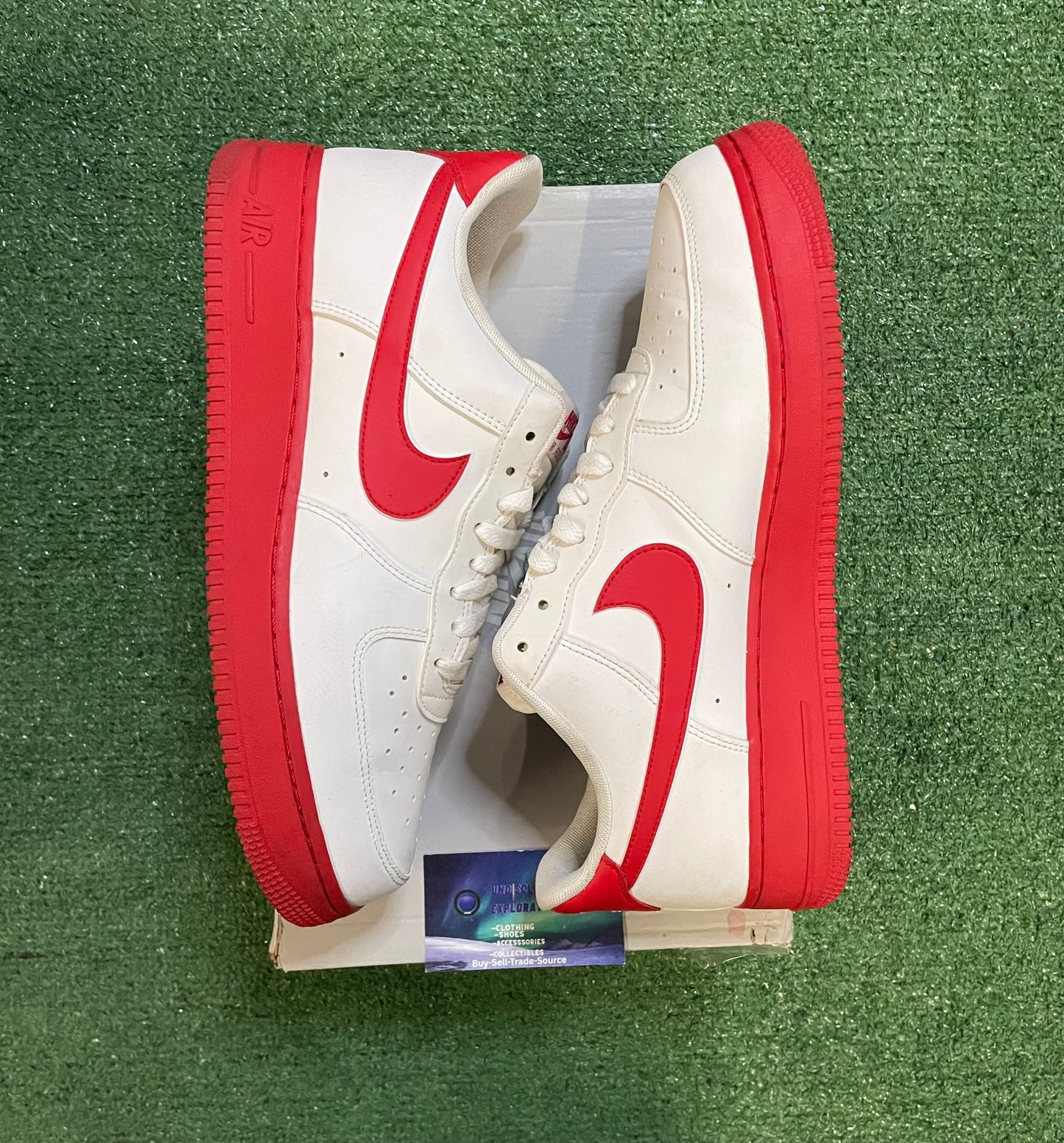 Nike Air Force 1 low white red midsole size 11men/12.5women