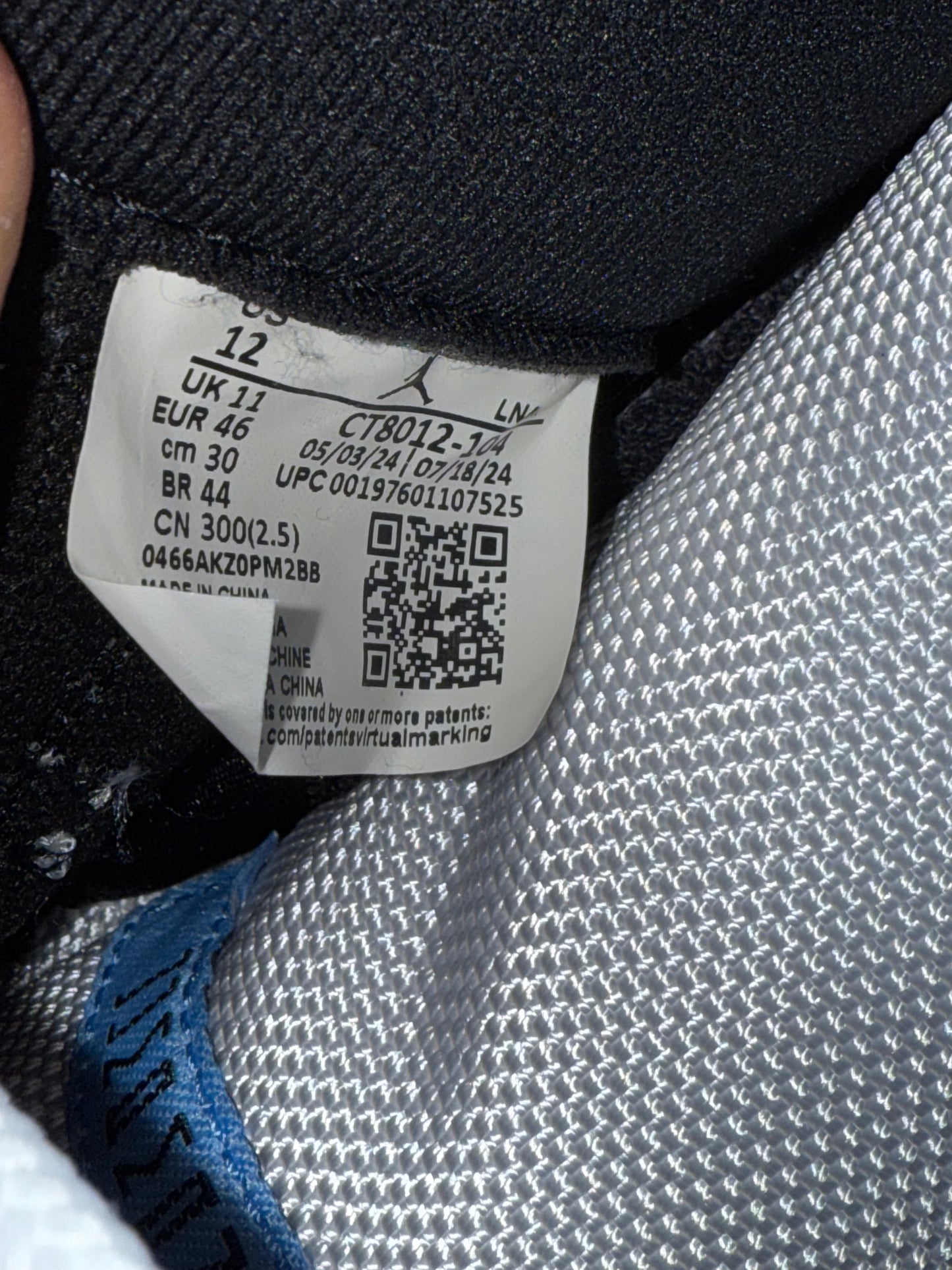 Jordan 11 Legend Blue