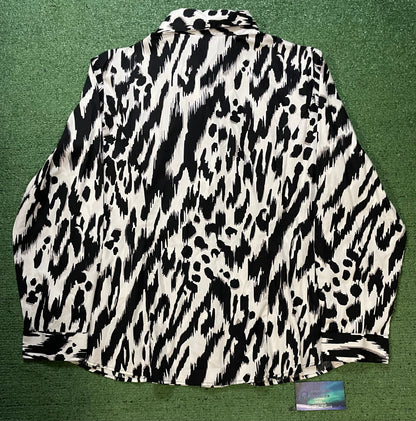 Christopher& banks black & white button up