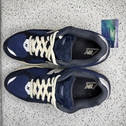 New Balance 2002r Navy Grey 10.5 Men “Preowned”