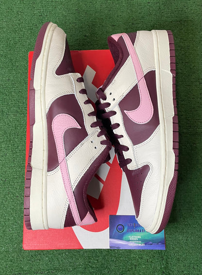 Nike dunk low valentine day premium 12men/13.5women
