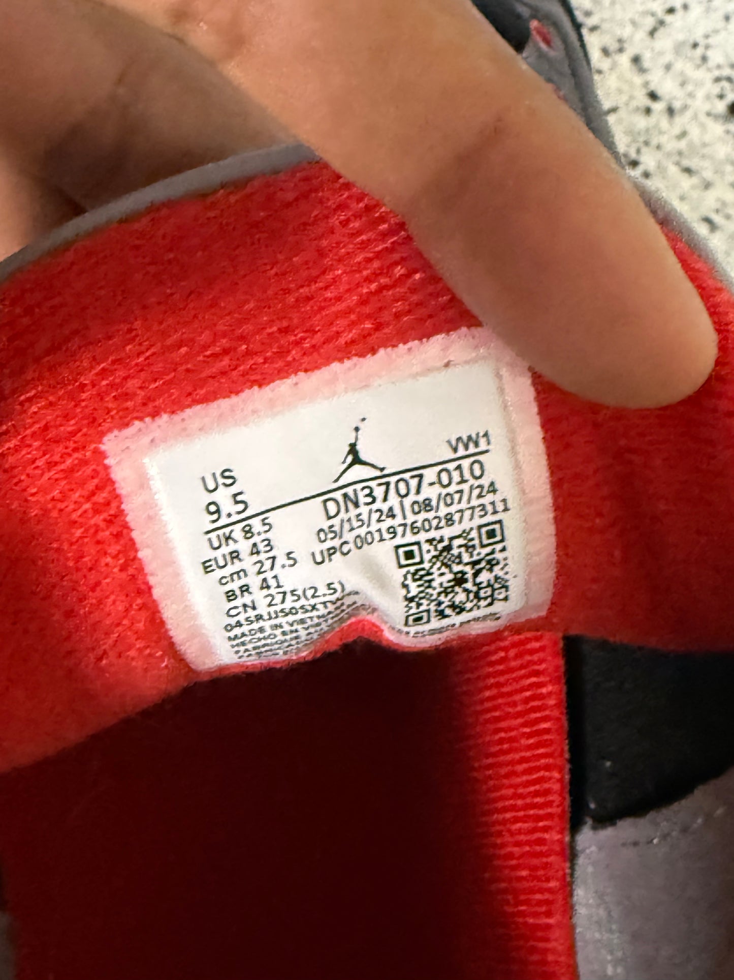 Jordan 3 Black Cement 2024 9.5 Men/11 Women “Preowned”
