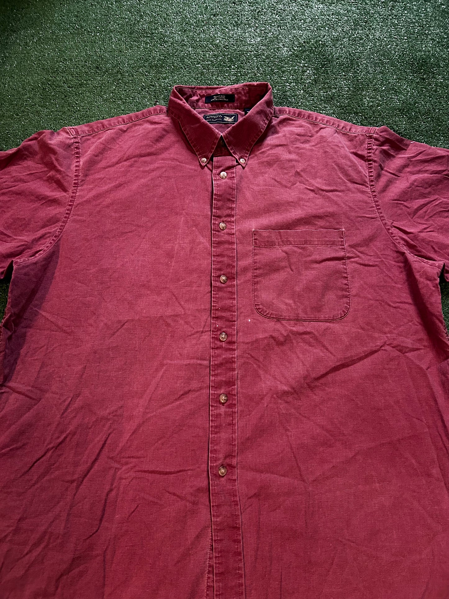 Vintage Arrow pink button up