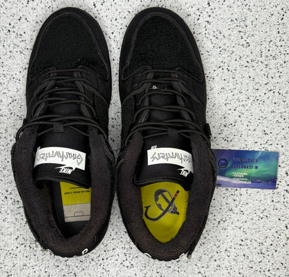 Nike Dunk Sb Low Gnarhunter 11.5 Men/13 Women “Preowned”