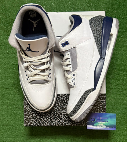 Jordan 3 Midnight Navy 11.5 Men/13 Women “Preowned”