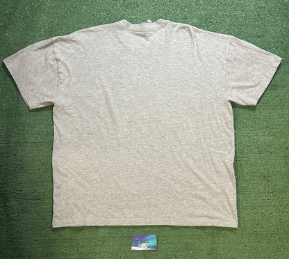 Don’t fly grey tee