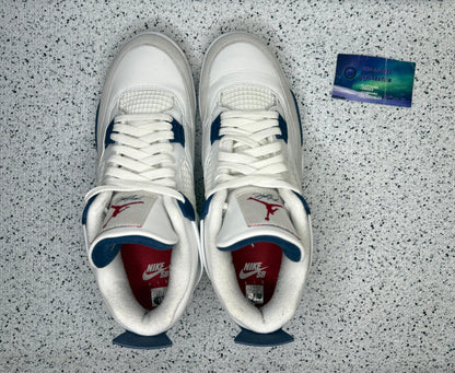 Jordan 4 SB Navy 10 Men/11.5 Women “Preowned”