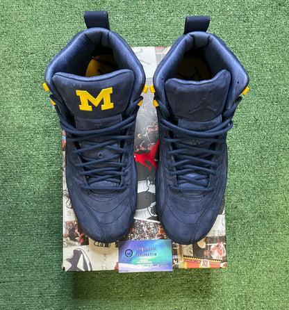 Air Jordan 12 Retro Michigan size 11men/12.5women