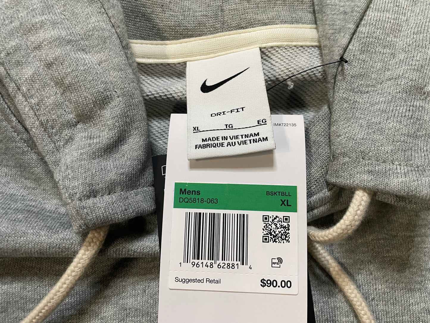 Nike grey Standard Issue Pullover Hoodie