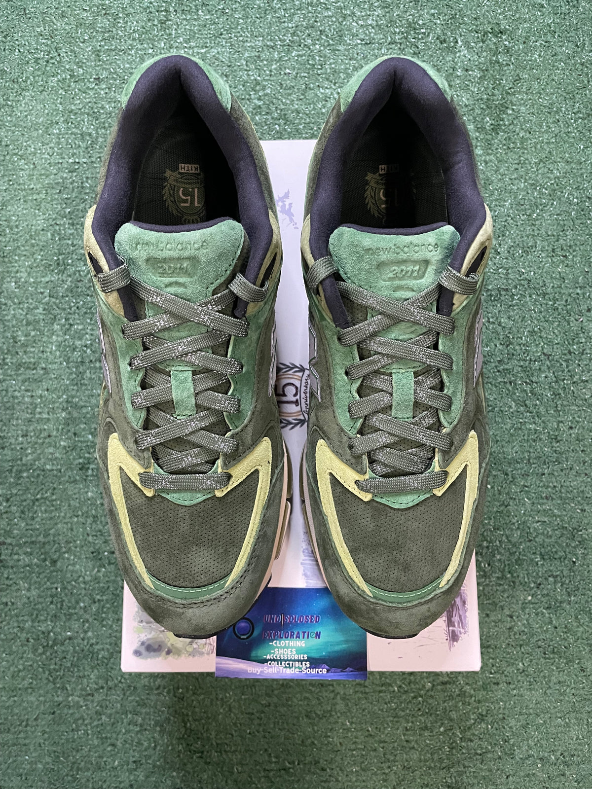 KITH x New Balance 2011 leaf green