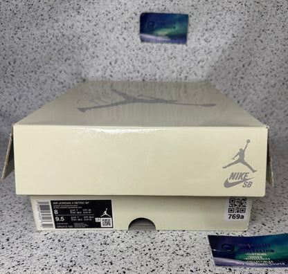 Jordan 4 SB Navy 8 Men/9.5 Women “Preowned”