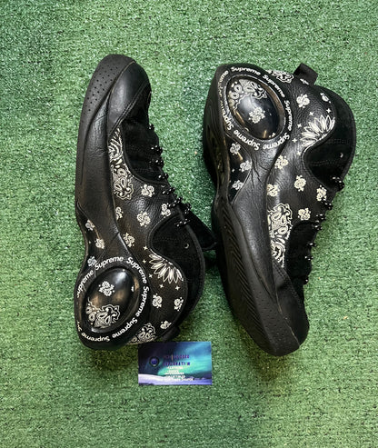 Nike air zoom flight 95 X supreme black paisley size 10.5men/12women