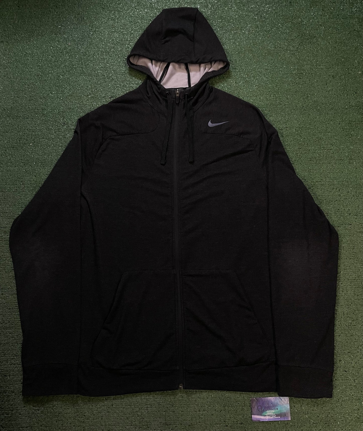 Nike black full-zip Therma-FIT hoodie