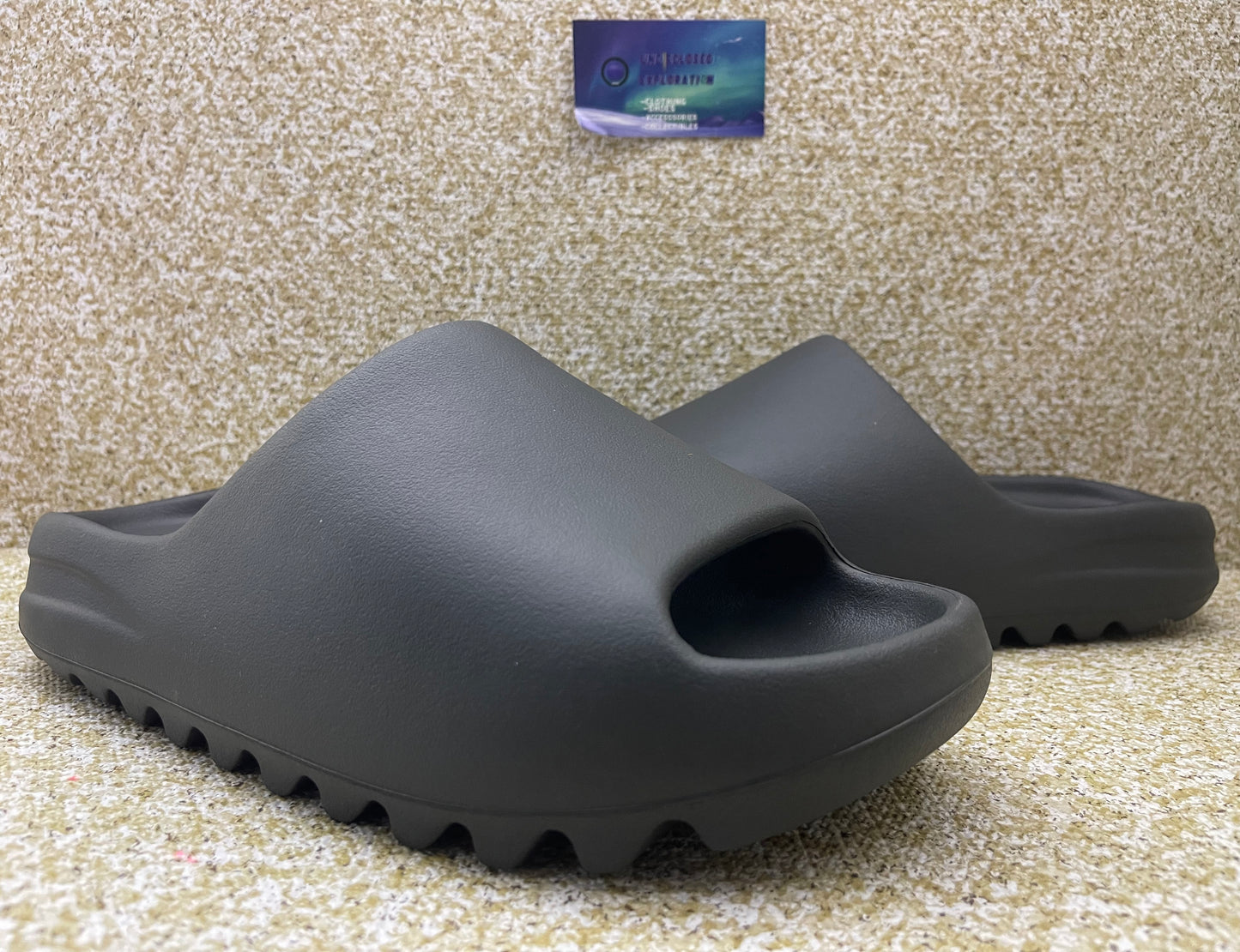 Yeezy Slide Dark Onyx