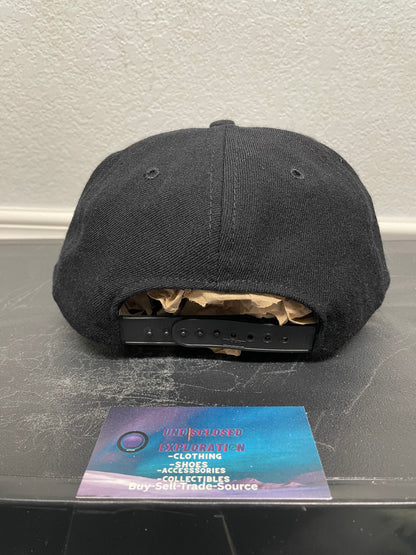 Vintage 1990s Dv8 Seattle hat