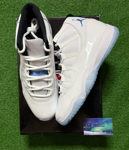 Jordan 11 Legend Blue