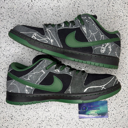 Nike Dunk SB Low There 10 Men/11.5 Women “Preowned”