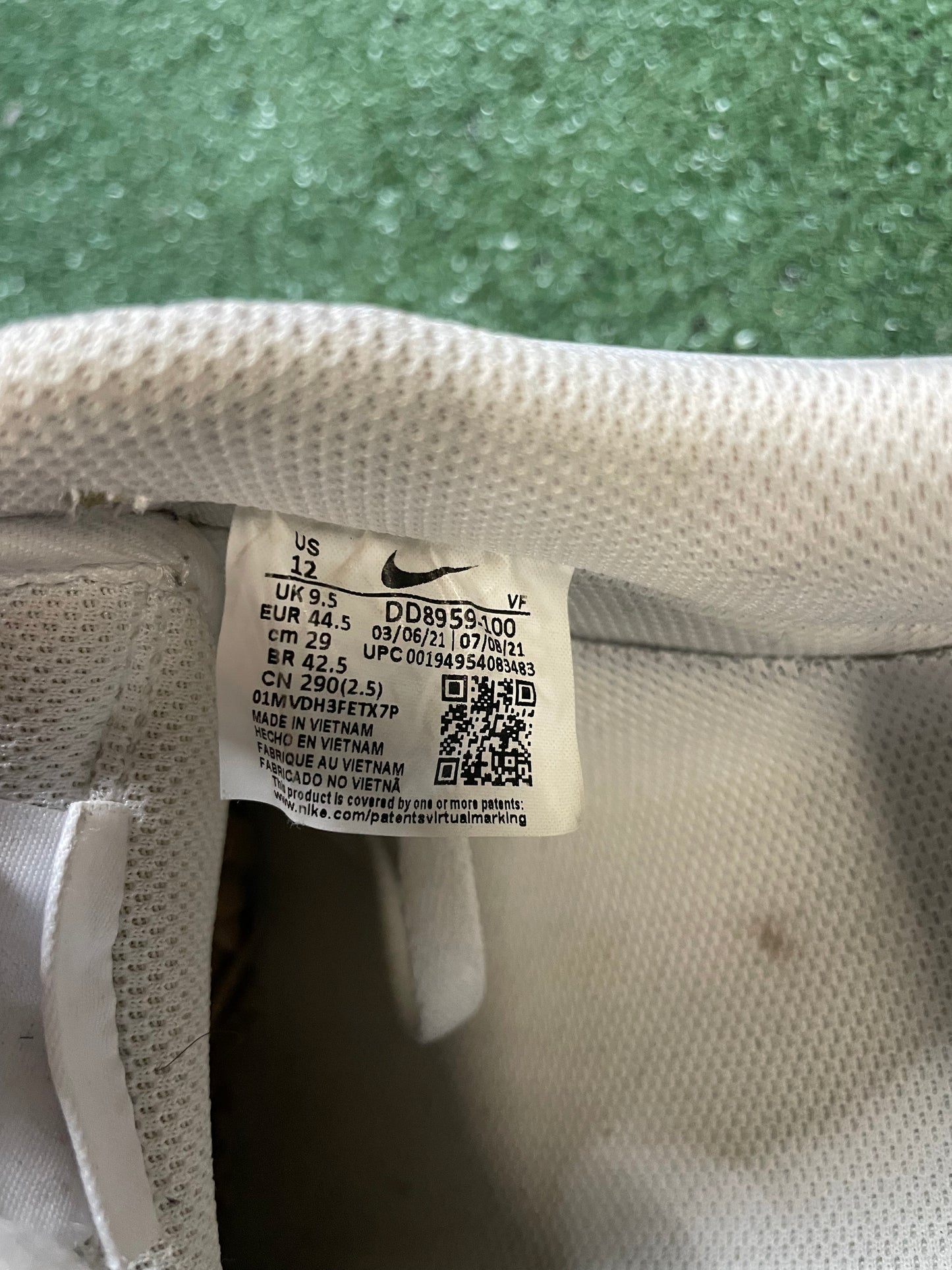 Nike Air Force 1 low triple white size 10.5men/12women