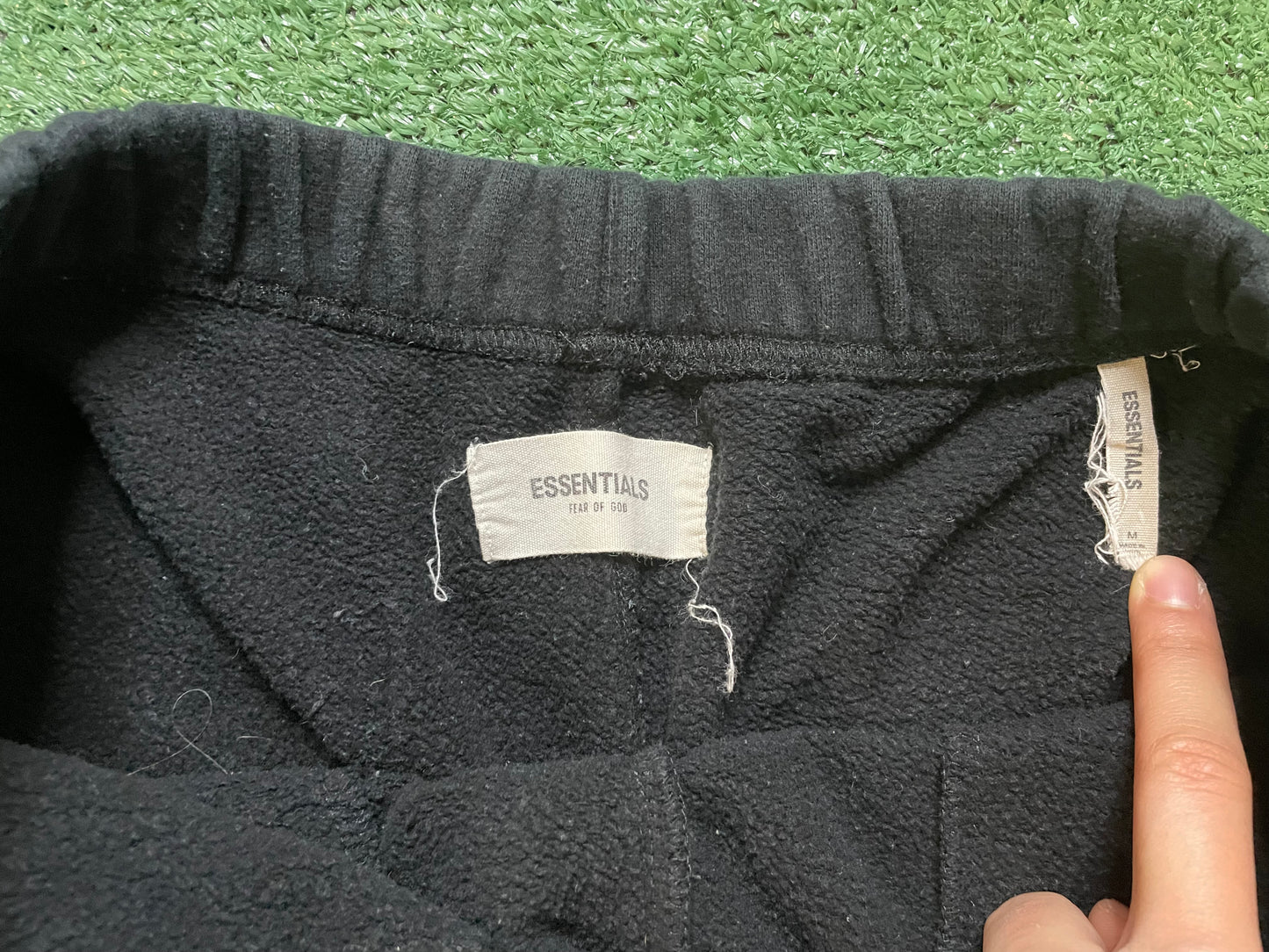 Fear of god Essentials SS19 black shorts