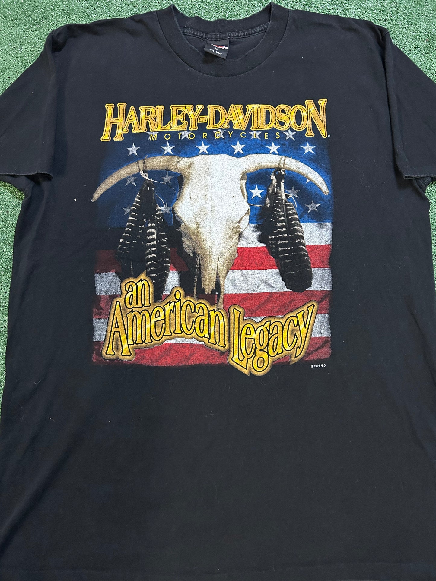 Vintage 1990s Harley Davidson An American legacy tee