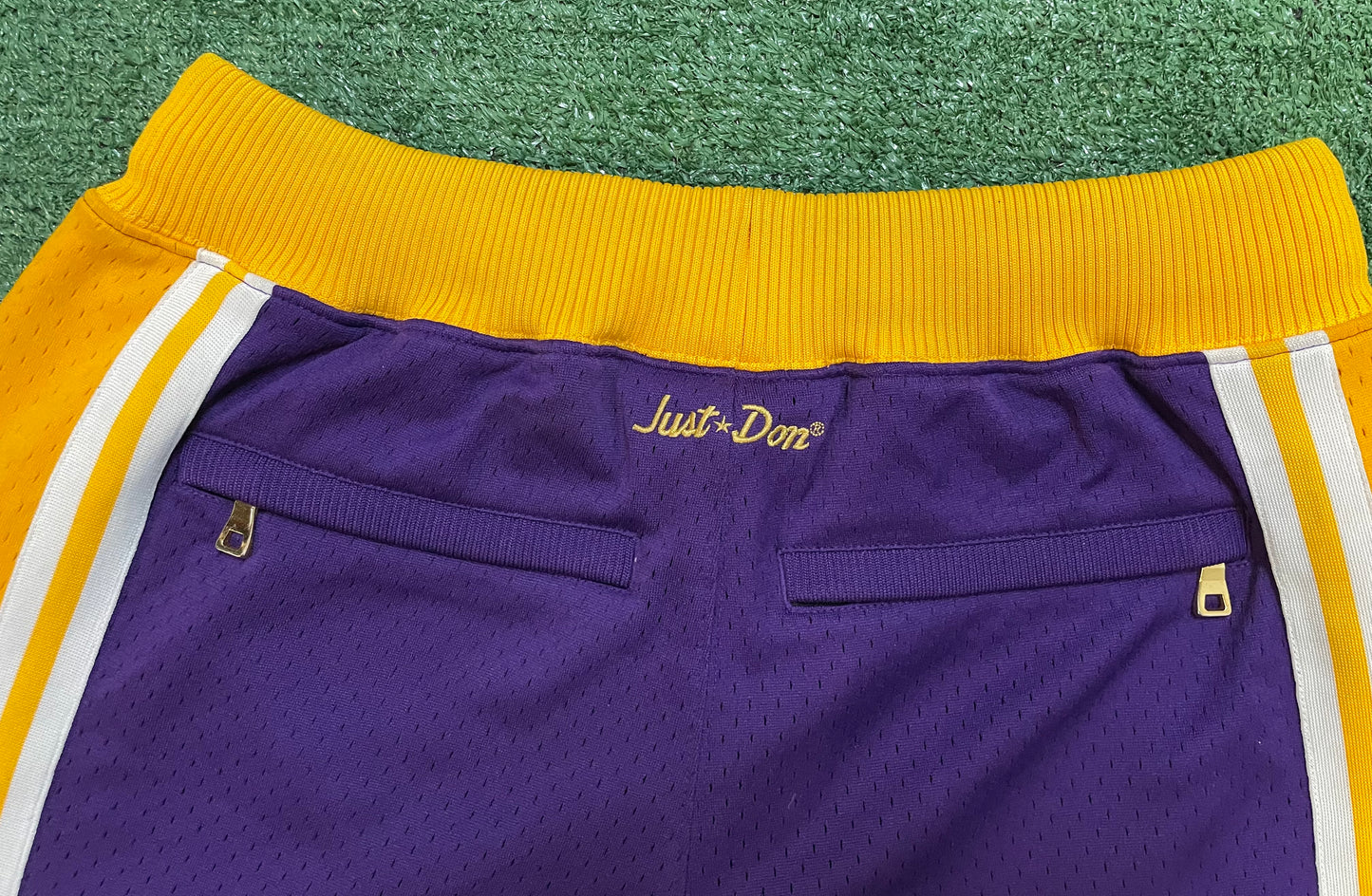 Just Don Mitchell & ness Lakers shorts