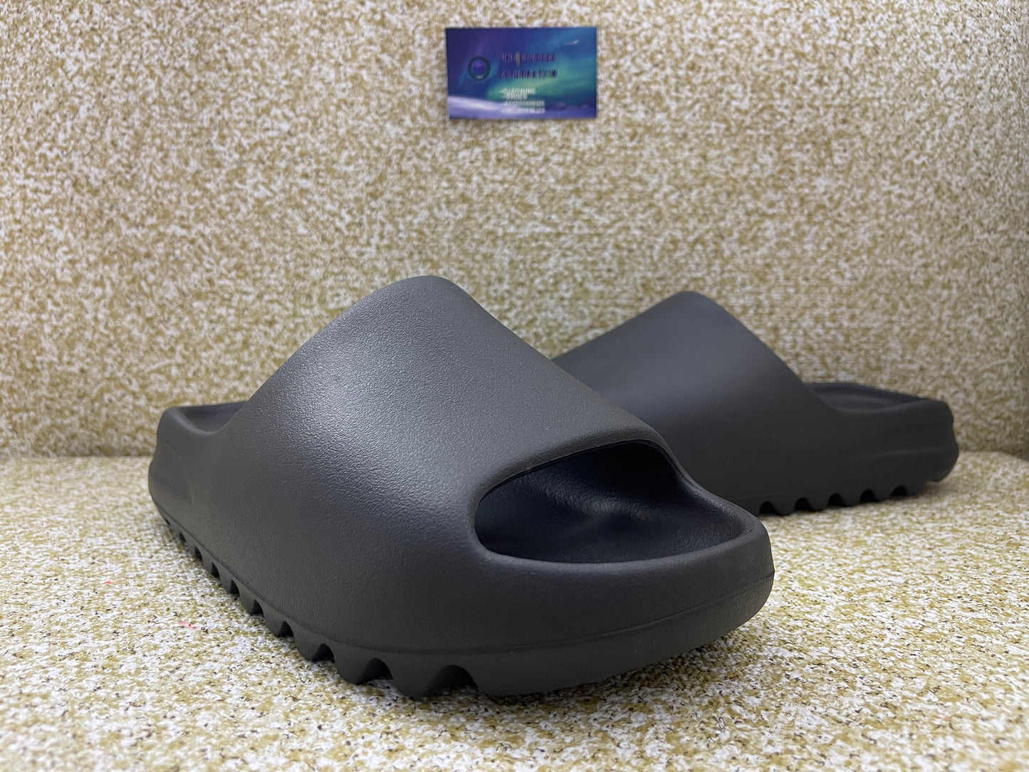 Yeezy Slide Onyx