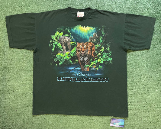 Vintage 1990s Disney Animal Kingdom green jungle tee