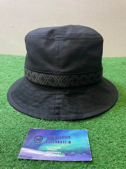 Under Armour curry bucket hat