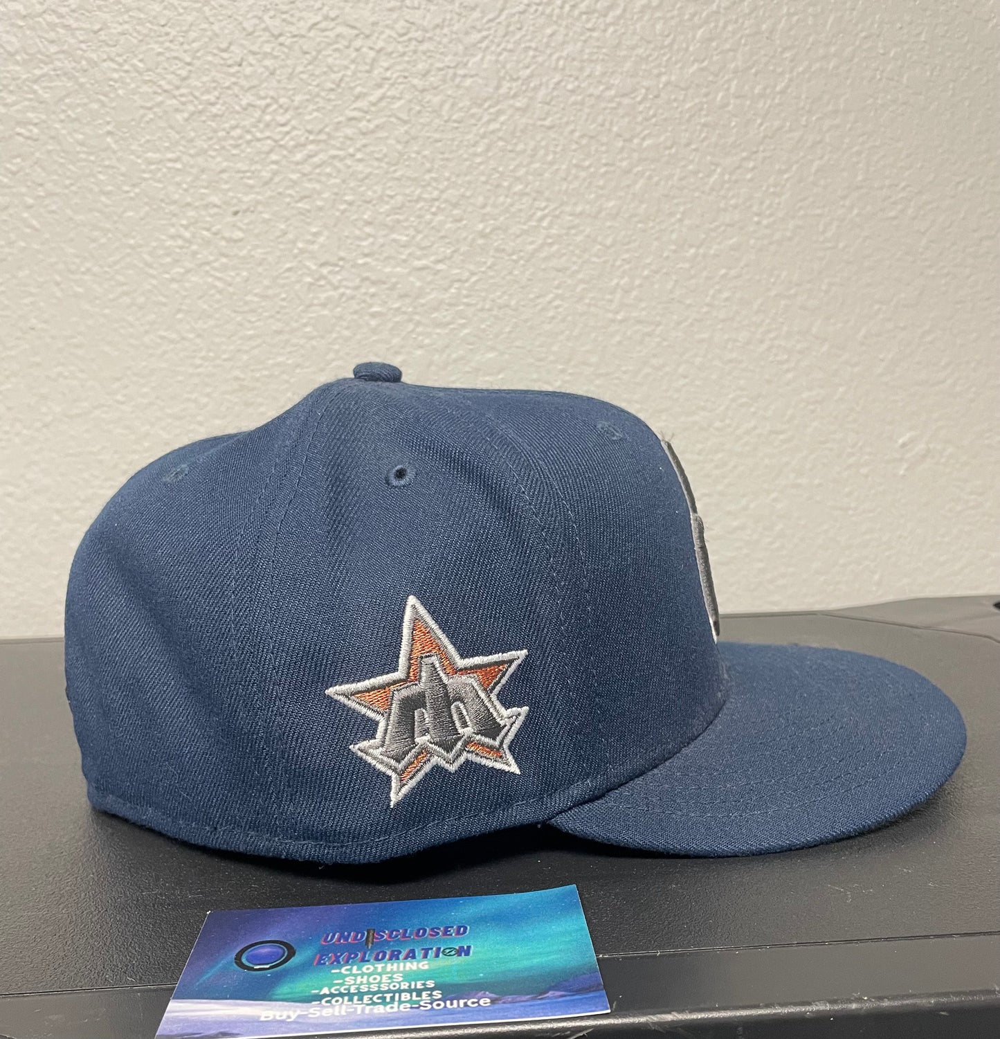 Seattle Mariners trident dark blue and grey fitted hat