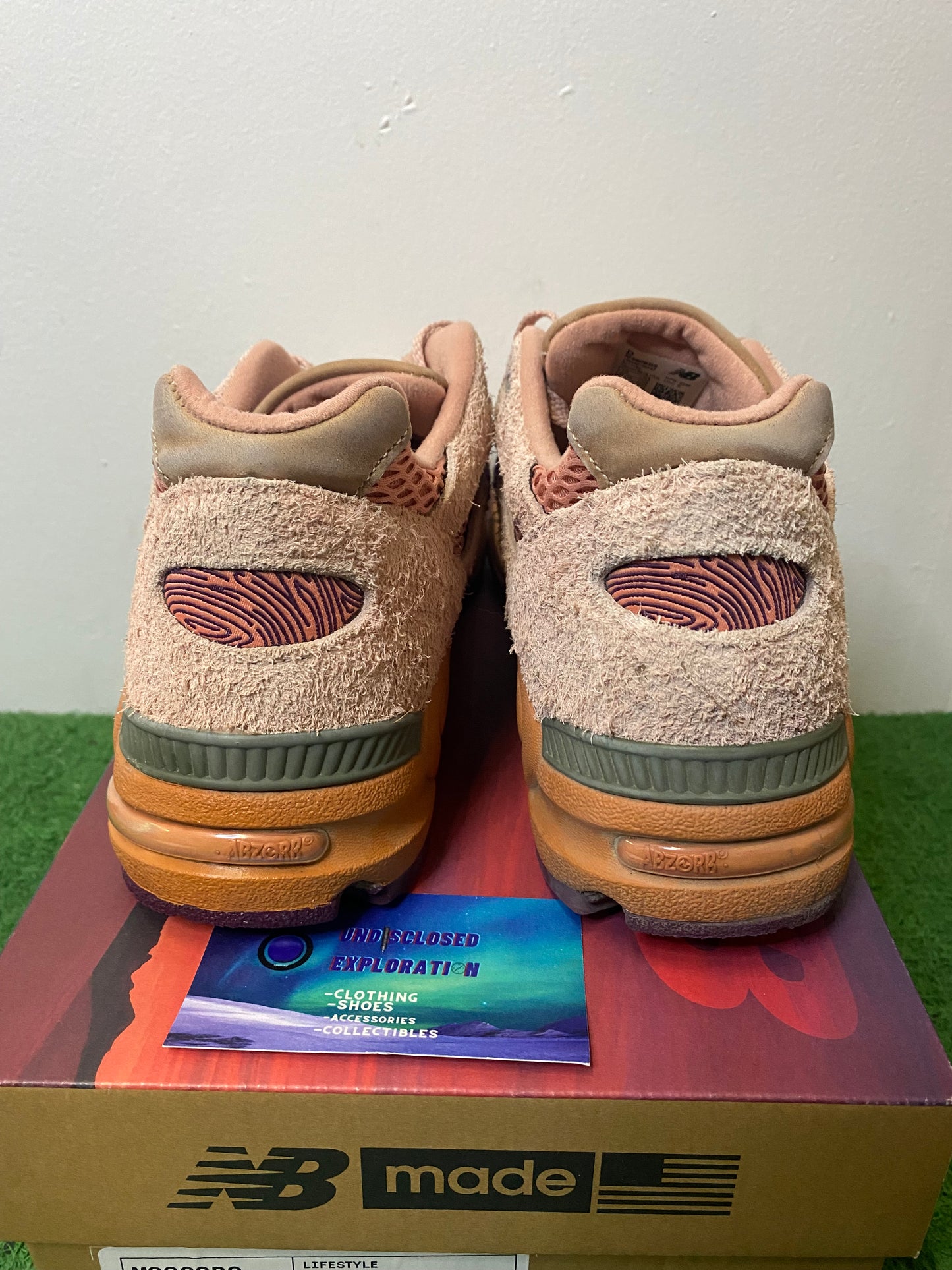 New balance 990v2  Salehe bembury Sand be the time  size 10men/11.5women