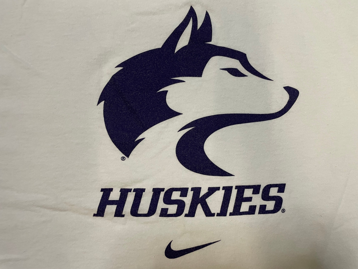 Vintage 1990s nike center swoosh UW university of Washington Huskies tee