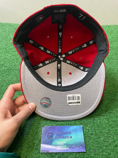 Chicago White Sox white and red fitted hat