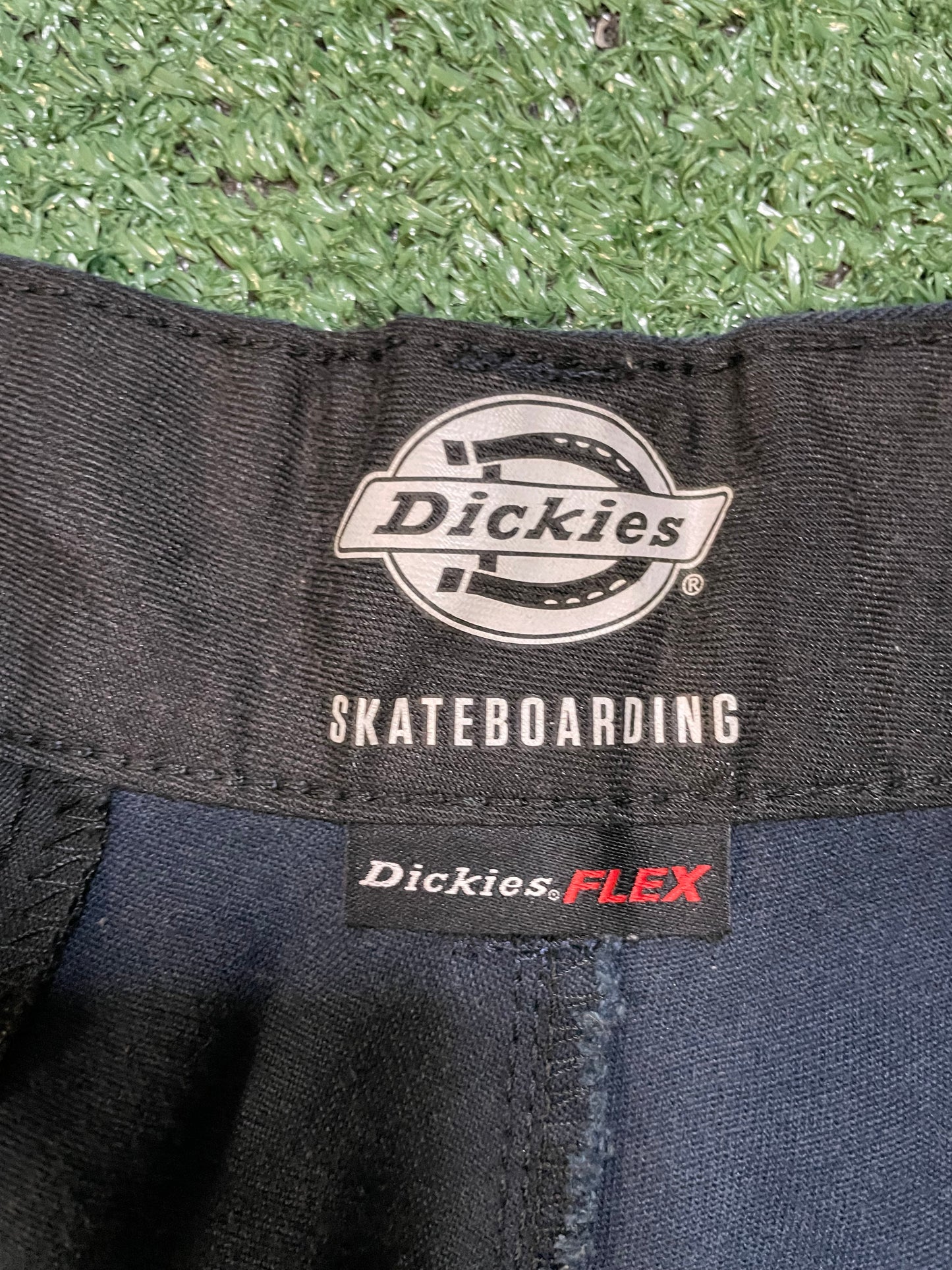 Dickies skateboarding navy pants