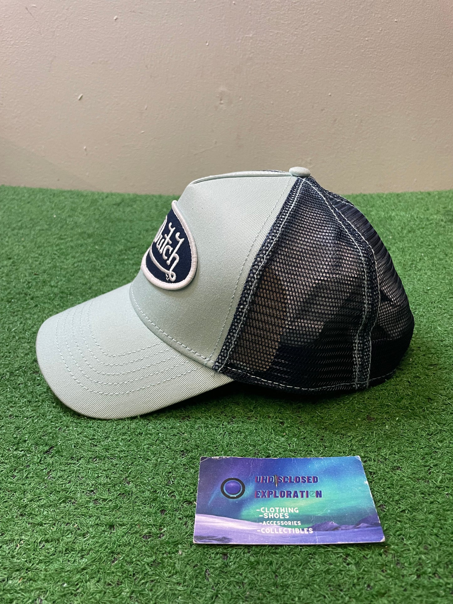 Von Dutch blue staple hat