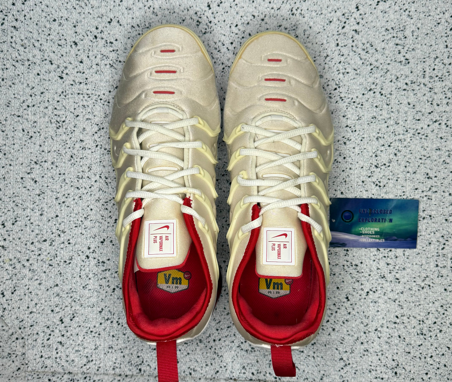 Nike Vapor Max White University Red 9.5 Men/11 Women “Preowned”