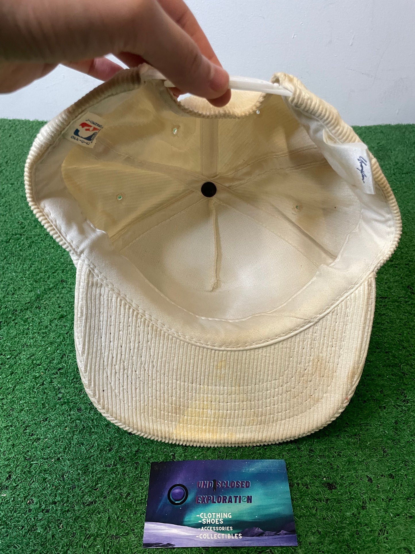 Vintage 1980s  Los Angeles Lakers NBA Back to Back Champions corduroy hat