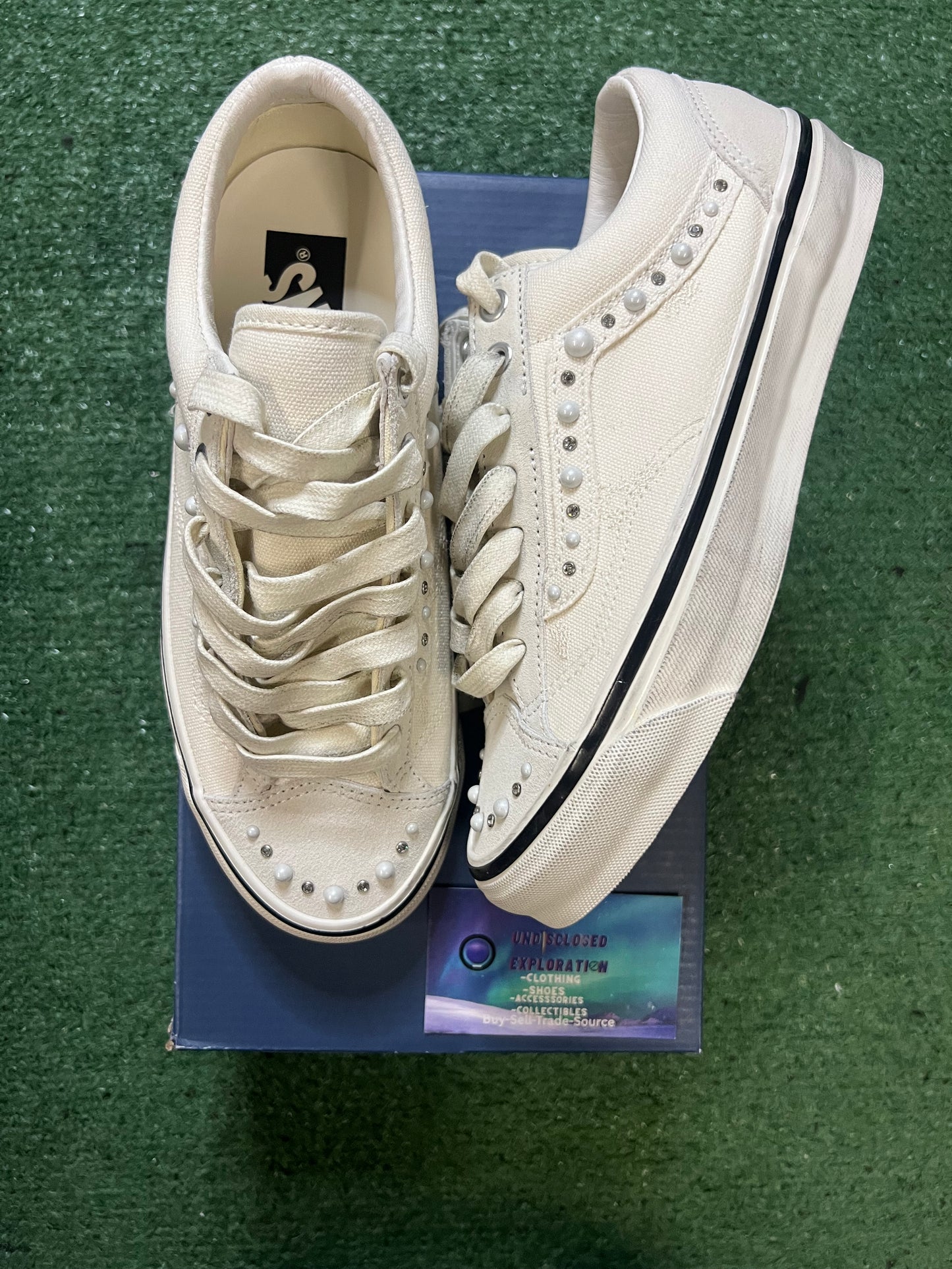 Vans old skool 36 pearlized marshmallow size 6men/7.5women