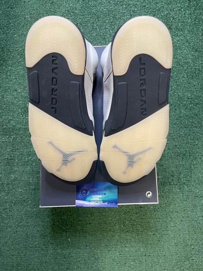 Air Jordan 5 luminous green size 10men/11.5women