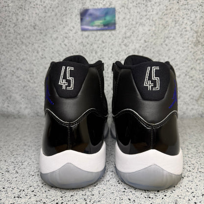 Jordan 11 Space Jam 2016 10.5 Men “Preowned”