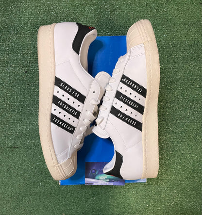 Adidas Superstar x human made size 10men/11.5women