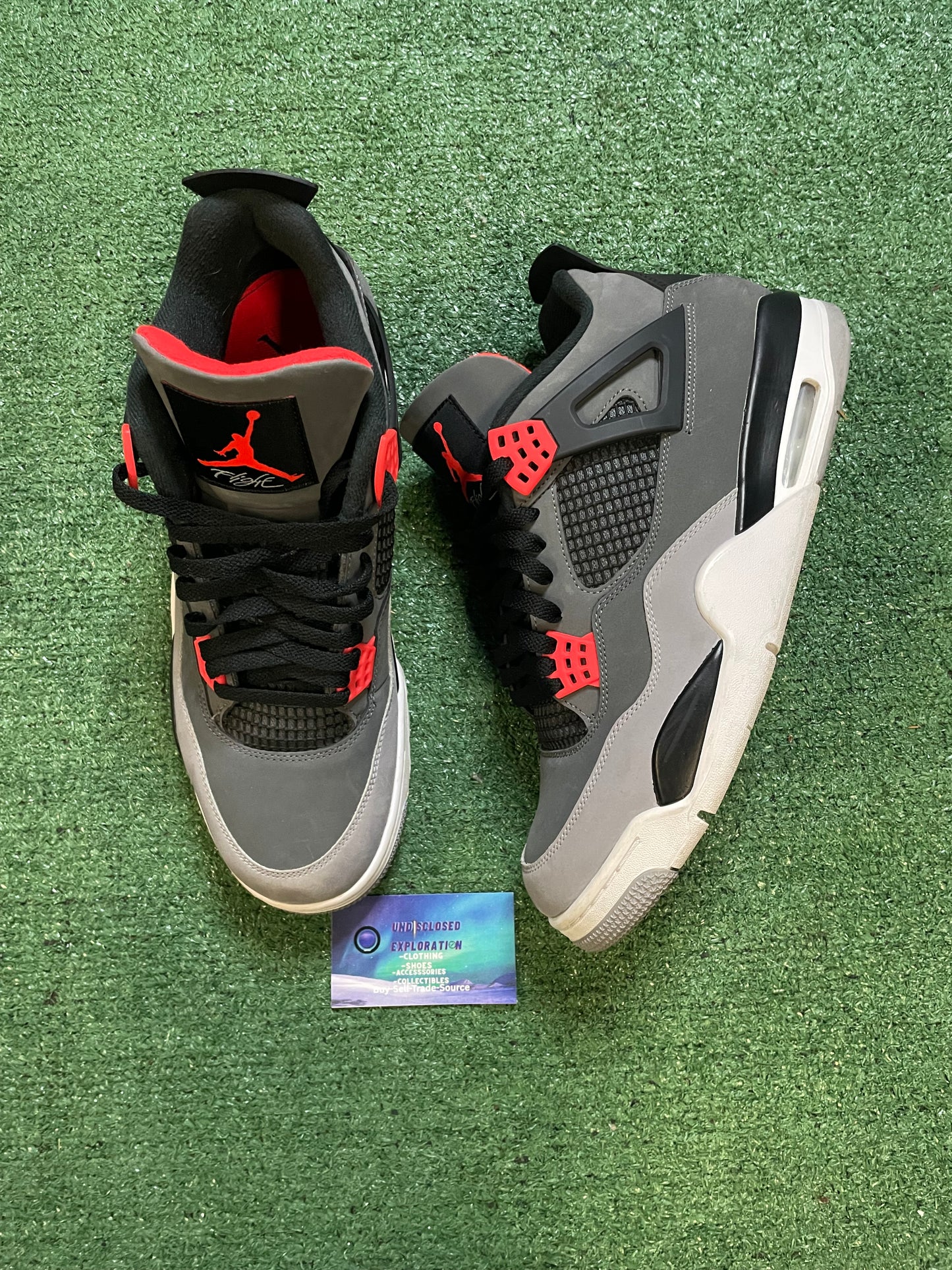 Air Jordan 4 Retro Infared size 12men/13.5women