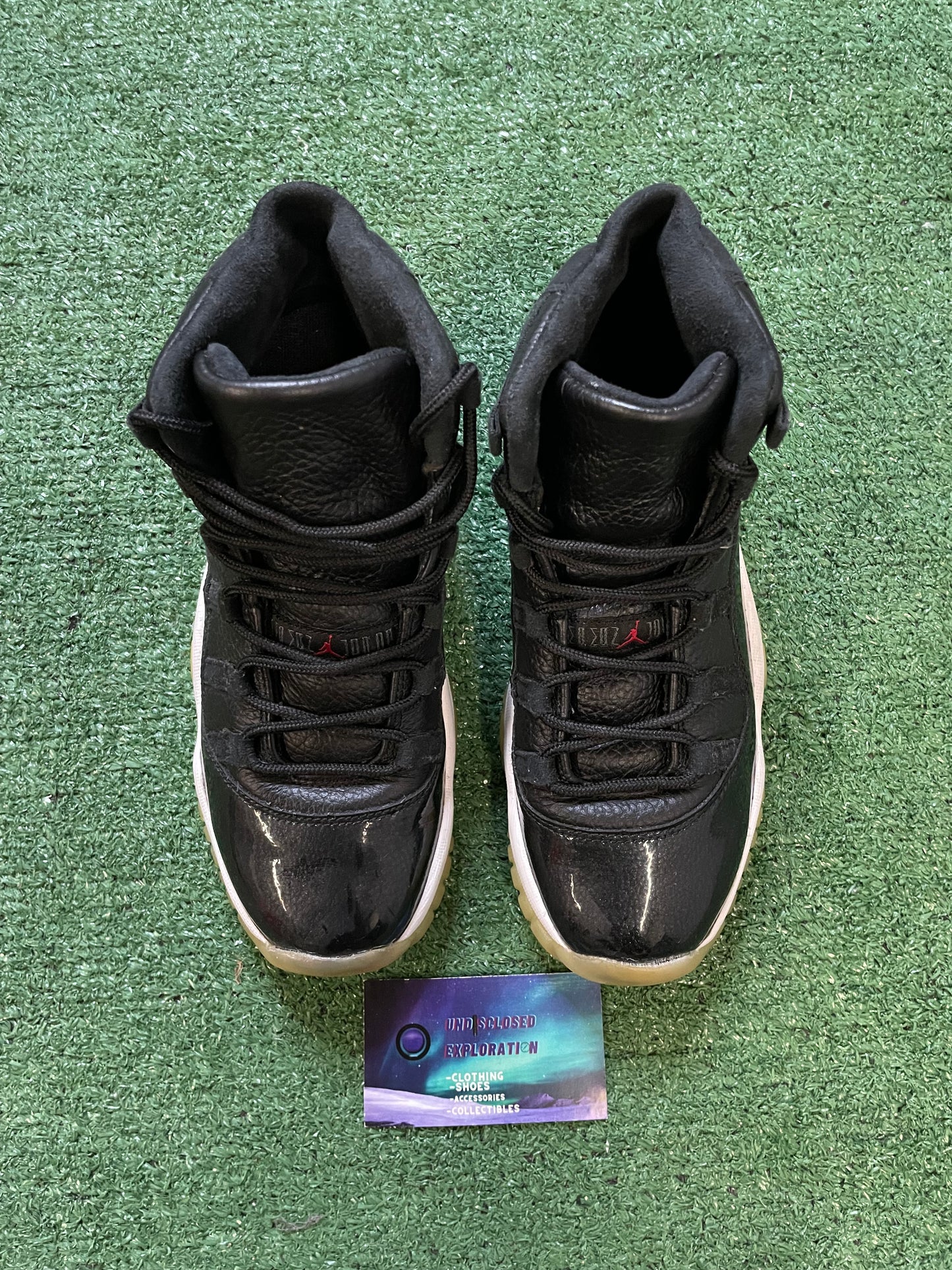 Jordan 11 72-10 size 6youth/7.5women
