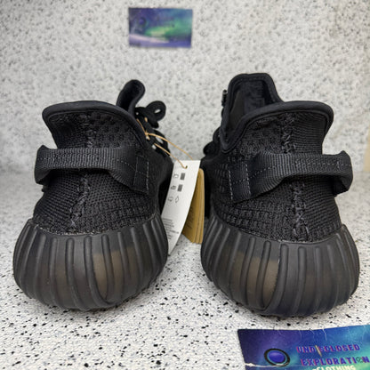 Yeezy 350 Onyx