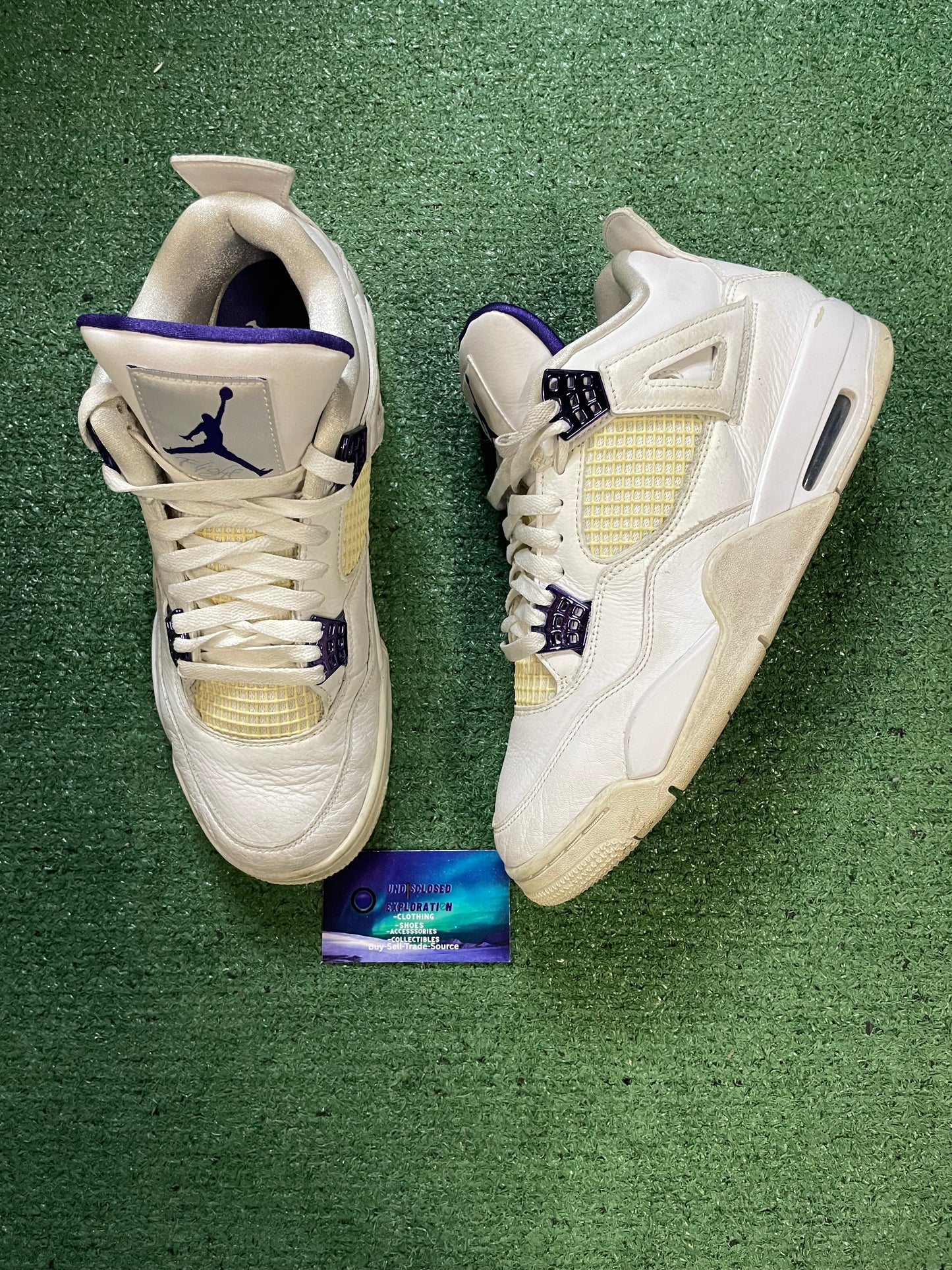 Air Jordan 4 purple metallic size 10men/11.5women
